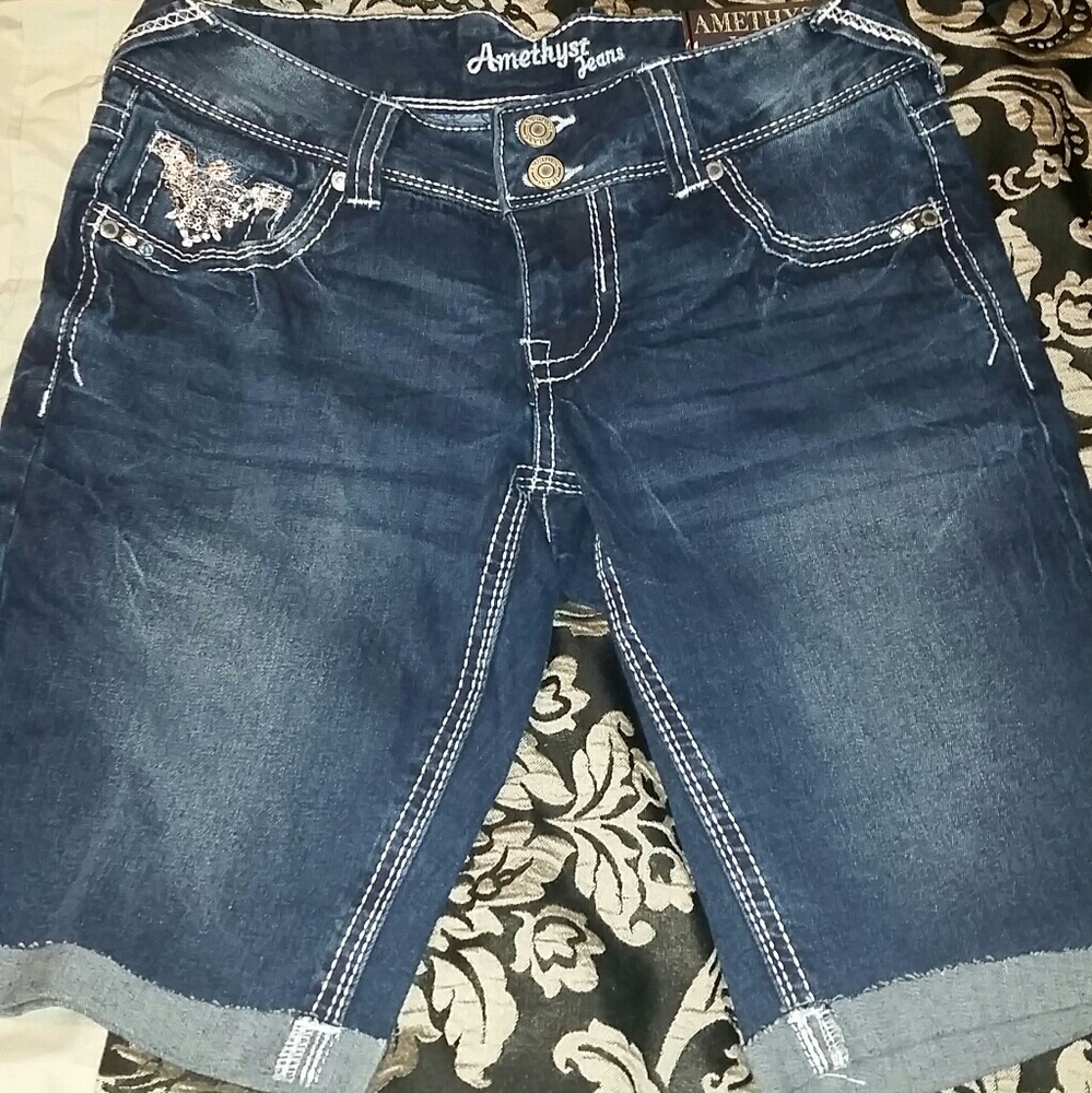 Amethyst shorts